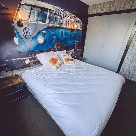 Kombi By Carl-Emilie Epinal Exterior photo